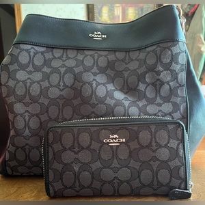 Coach purse & wallet bundle